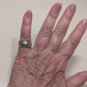 Lapponia Sz 7 "Diplomatic" Sterling Ring c. 2000